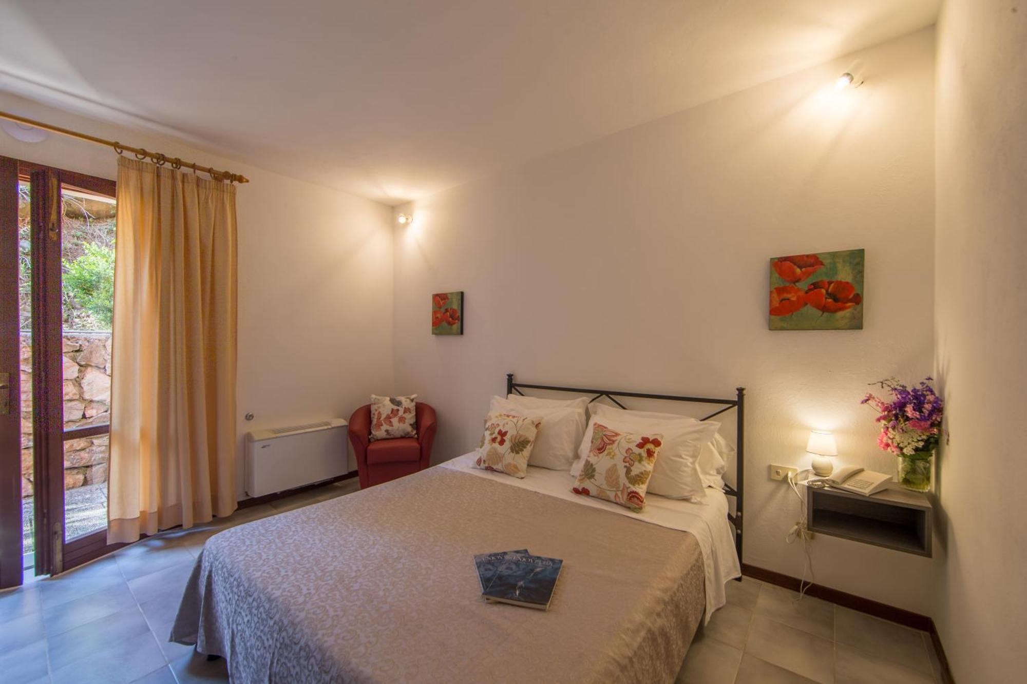 Hotel La Feluca ポルトフェッラーイオ エクステリア 写真